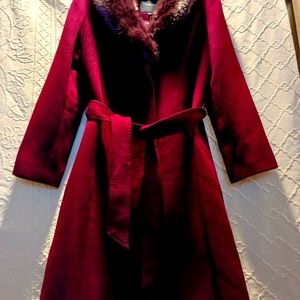 Talbots Burgundy Coat with Removable Faux Fur Collar. Talbots size 8.